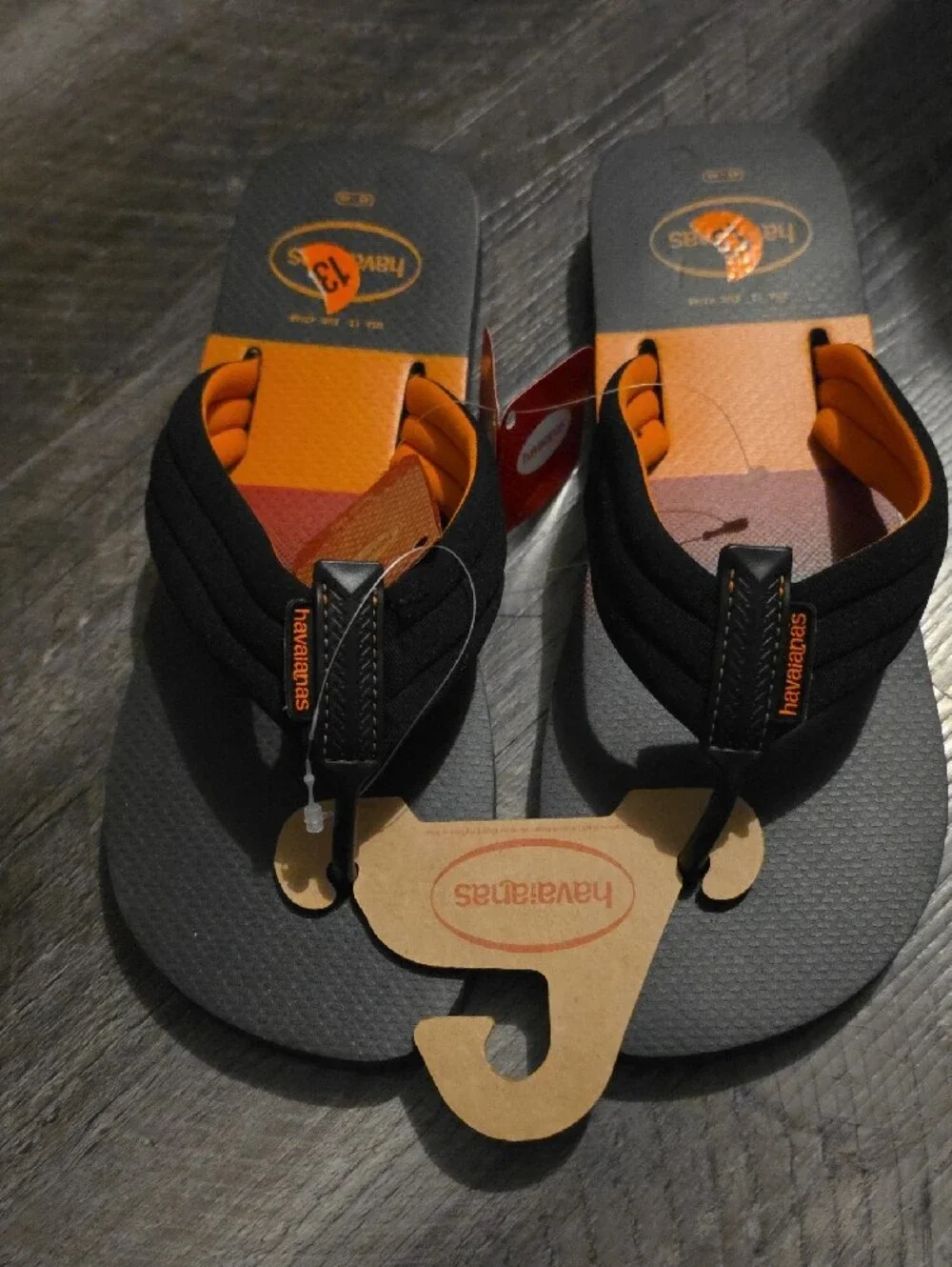 Havaianas image shows